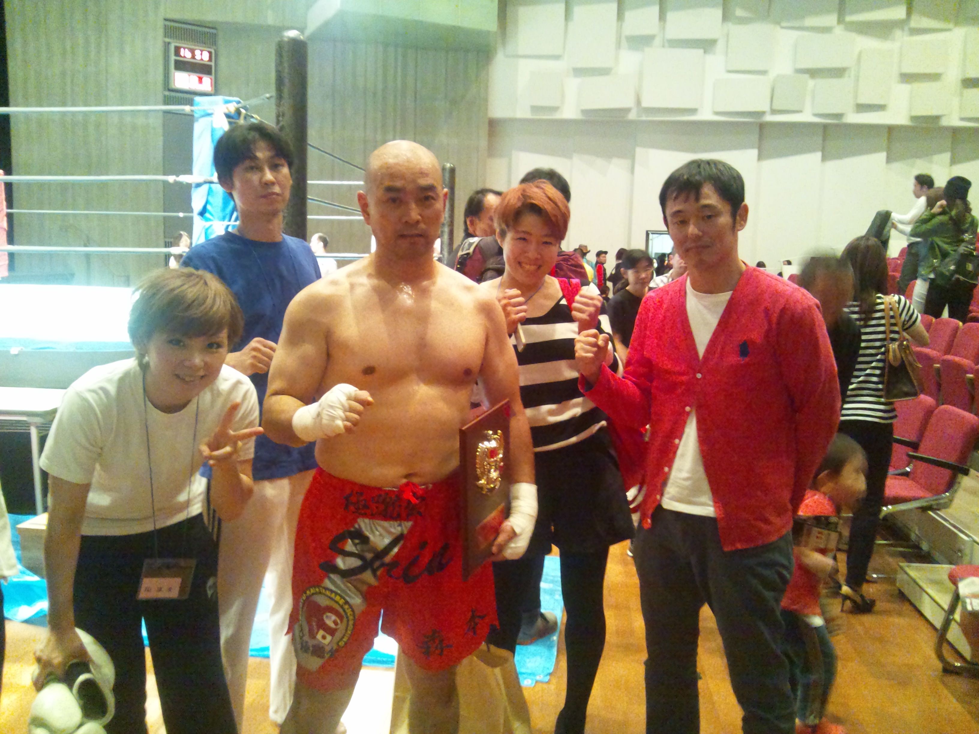 みなさんに感謝感謝…